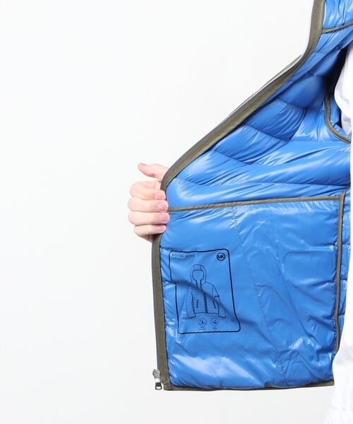 MICHAEL KORS(マイケルコース)の「プレ ブック ダウンジャケット(ダウンジャケット/コート・メンズ・グリーン系・S)」の4枚目の写真