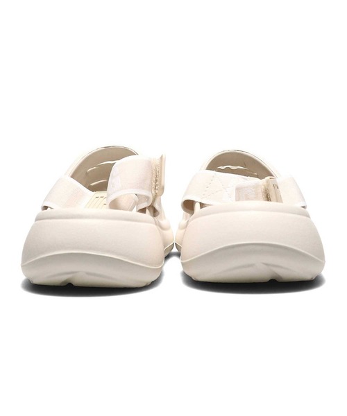 UGG（アグ）の「UGG W SPORT YEAH / アグ スポーツ イェイ