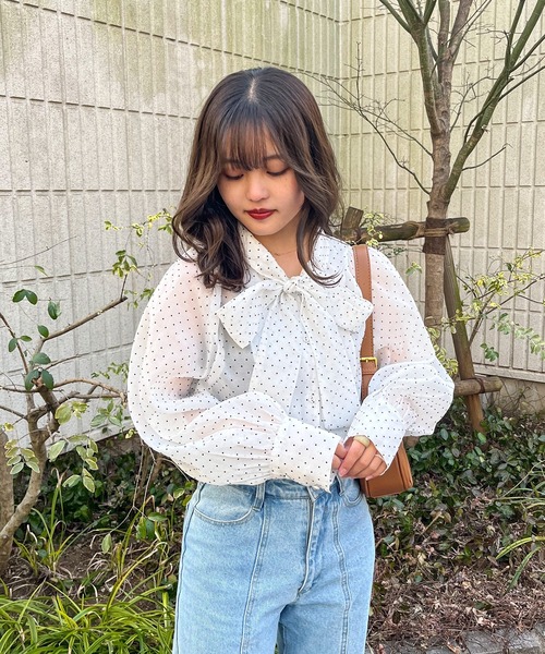 frunco（フランコ）の「ドット柄ボウタイブラウス（シャツ/ブラウス・レディース・ブラック/ホワイト・FREE）」の7枚目の写真