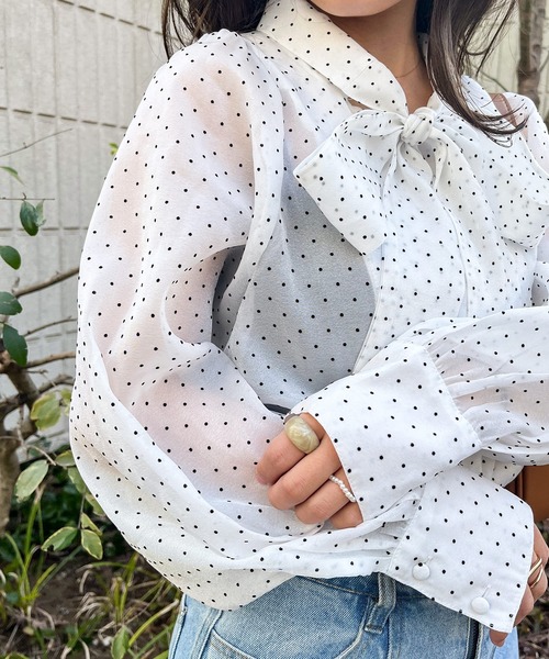 frunco（フランコ）の「ドット柄ボウタイブラウス（シャツ/ブラウス・レディース・ブラック/ホワイト・FREE）」の8枚目の写真