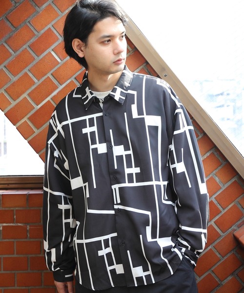 ８(eight)（エイト）の「総柄とろみシャツ（シャツ/ブラウス・メンズ・ベージュ/アイボリー/ブルーグレー/ホワイト系その他/ブラック系その他/グレー系その他/ブラウン系その他/ブルー系その他/キャメル/ホワイト系その他2/ブラック系その他2/ブラック系その他3/ブラック系その他4/ブラック系その他5/グレー系その他2/グレー系その他3/ブラウン系その他2/ブラウン系その他3/ブルー系その他2/イエロー系その他/グリーン系その他/ブラック系その他6/ホワイト系その他3/オレンジ系その他/ブルー系その他3/ブラウン系その他4/ライトグレー/ブラック系3/ホワイト系1/ホワイト系2/ホワイト系その他6/ダークブラウン/ブラック系その他7/ホワイト系その他4/ブラック系2/ホワイト系その他5/ブラック系1/ブラック系4/ネイビー系1/ブラウン系その他5/グレー系その他4/ベージュ系その他/ブラック系5/グリーン系その他2・MEDIUM/LARGE）」の17枚目の写真