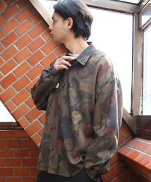 総柄とろみシャツ