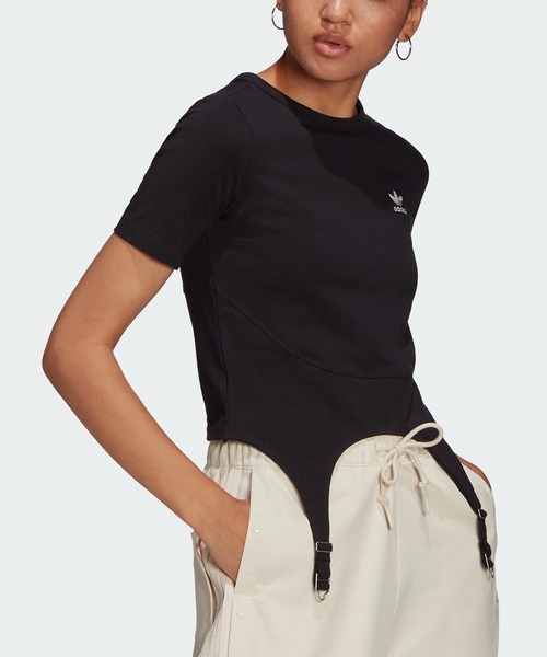 adidas(アディダス)の「Always Original Tシャツ / アディダスオリジナルス(Tシャツ/カットソー・レディース・ブラック/ホワイト・SMALL/MEDIUM/LARGE/X-LARGE/XX-LARGE/X-SMALL)」の18枚目の写真