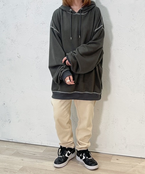 PairPair（ペアペア）の「配色ステッチフーディー(ユニセックス)（パーカー・レディース・ライトブルー/アイボリー/スミクロ・フリー）」の13枚目の写真