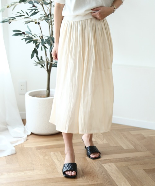 Lamoa（ラモア）の「Lamoa/ボリューム シワ加工 フレア スカート（スカート・レディース・グレー/ブラック/ライトグリーン/パープル/アイボリー/ホワイト/ピンク・FREE）」の14枚目の写真