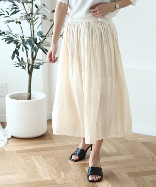 Lamoa（ラモア）の「Lamoa/ボリューム シワ加工 フレア スカート（スカート・レディース・グレー/ブラック/ライトグリーン/パープル/アイボリー/ホワイト/ピンク・FREE）」の15枚目の写真