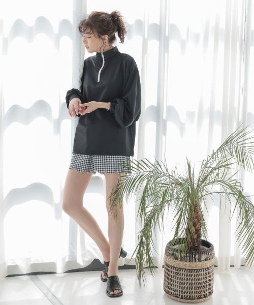 DONOBAN(ドノバン)の「ラッシュハーフジップ(ラッシュガード・レディース・ホワイト/ブラック/ネイビー/グリーン/グリーン系その他/チャコール・FREE)」の8枚目の写真