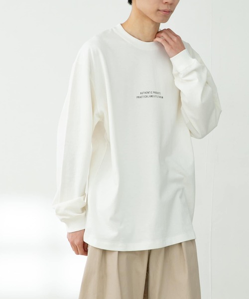 FORK&SPOON（フォークアンドスプーン）の「『ユニセックス』FORK&SPOON　ロゴプリントロングスリーブTシャツ（Tシャツ/カットソー・メンズ・オフホワイト/ブラック・4/5）」の4枚目の写真