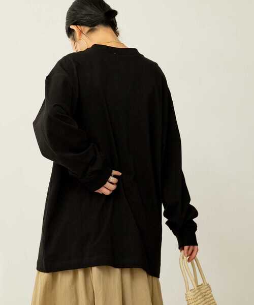 FORK&SPOON（フォークアンドスプーン）の「『ユニセックス』FORK&SPOON　ロゴプリントロングスリーブTシャツ（Tシャツ/カットソー・メンズ・オフホワイト/ブラック・4/5）」の11枚目の写真