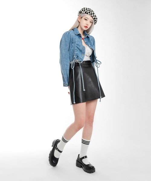 FOLLOWIN（フォロウィン）の「２パターンラウンドトゥーストラップ厚底ローファー（ローファー・レディース・ブラック/クリアブラック・23cm/24cm/25cm）」の17枚目の写真