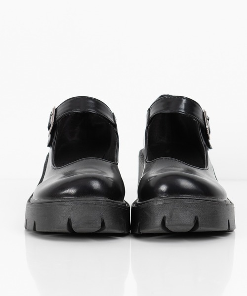 FOLLOWIN（フォロウィン）の「２パターンラウンドトゥーストラップ厚底ローファー（ローファー・レディース・ブラック/クリアブラック・23cm/24cm/25cm）」の7枚目の写真