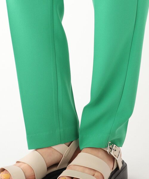 OPAQUE.CLIP（オペークドットクリップ）の「◆【C】カラードダブルクロス テーパードパンツ（その他パンツ・レディース・ブルー/グリーン/パープル系4・36/40/38/34）」の9枚目の写真