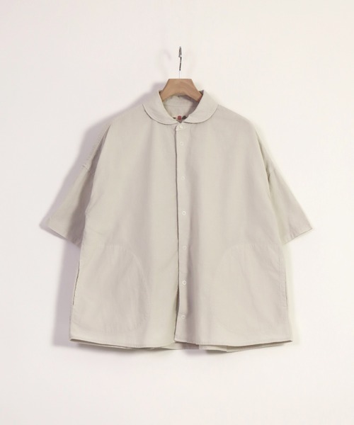 Brocante（ブロカント）の「[Brocante / ブロカント] ヴィンテージキャンパス ルファーシャツ（シャツ/ブラウス・レディース・チャコールグレー/ベージュ/アイボリー/ダークネイビー・2）」の2枚目の写真