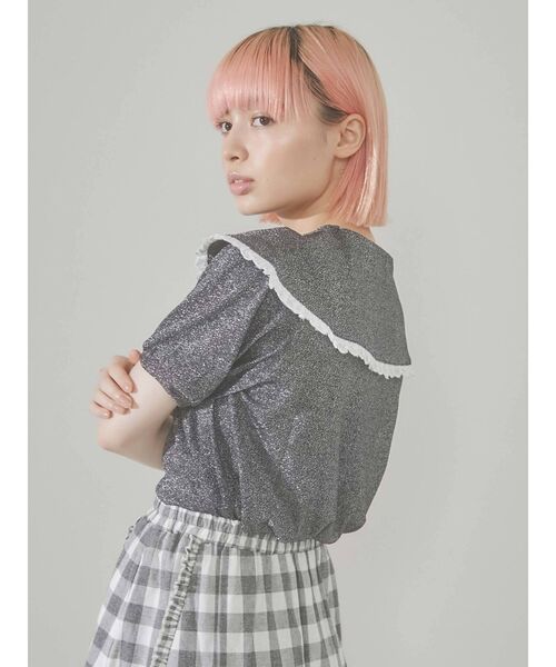 merry jenny(メリージェニー)の「フリルカラーラメポロシャツ(Tシャツ/カットソー・レディース・ブラック/ピンク/グリーン・FREE)」の7枚目の写真