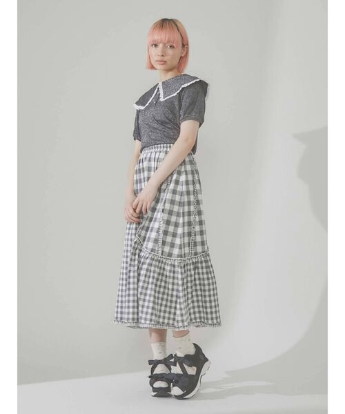 merry jenny(メリージェニー)の「フリルカラーラメポロシャツ(Tシャツ/カットソー・レディース・ブラック/ピンク/グリーン・FREE)」の9枚目の写真