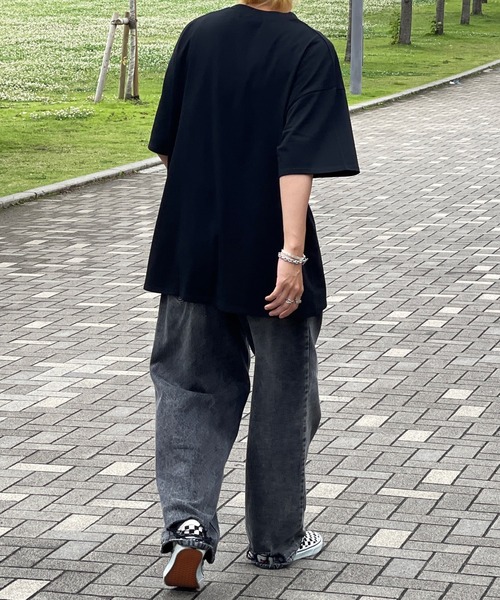 kutir(クティール)の「ワンポイント配色刺繍ロゴビッグTシャツ(Tシャツ/カットソー・メンズ・ブラック/オフホワイト/グリーン・MEDIUM/LARGE)」の15枚目の写真