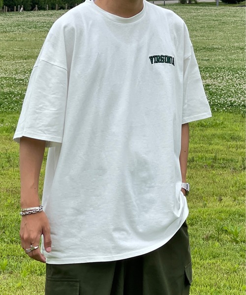 kutir(クティール)の「ワンポイント配色刺繍ロゴビッグTシャツ(Tシャツ/カットソー・メンズ・ブラック/オフホワイト/グリーン・MEDIUM/LARGE)」の8枚目の写真