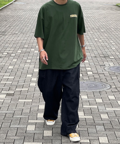 kutir(クティール)の「ワンポイント配色刺繍ロゴビッグTシャツ(Tシャツ/カットソー・メンズ・ブラック/オフホワイト/グリーン・MEDIUM/LARGE)」の18枚目の写真