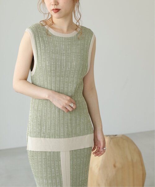 RAY CASSIN(レイカズン)の「前後2wayメランジノ-スリニット(タンクトップ・レディース・グリーン/キャメル・FREE)」の2枚目の写真