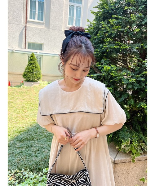 JUMELLE(ジュメロ)の「グロッシーリボンシュシュ(シュシュ・レディース・ブラック・FREE)」の4枚目の写真