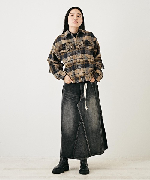 TOBILA（トビラ）の「11オンスデニムリメイク風Aラインスカート（デニムスカート・レディース・ブラック/インディゴブルー・M）」の10枚目の写真