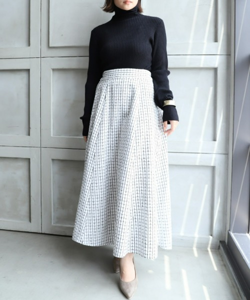 moment+（モーメントプラス）の「ツイードフレアスカート（スカート  