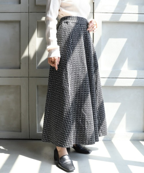 moment+（モーメントプラス）の「ツイードフレアスカート（スカート