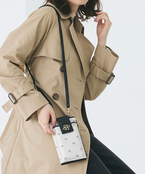 ROYAL PARTY(ロイヤルパーティー)の「ROYAL PARTY (ロイヤルパーティー) スマホショルダー モノグラム RPT-B083(ショルダーバッグ・レディース・ブラック/ベージュ/ブラウン・FREE)」の3枚目の写真