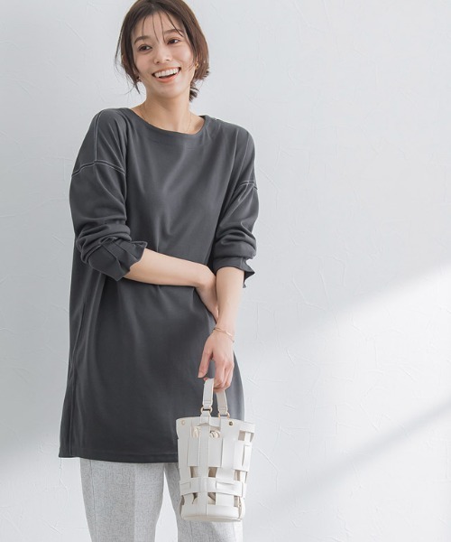 Pierrot(ピエロ)の「タックスリーブポンチチュニック(Tシャツ/カットソー・レディース・チャコールグレー/ブラック/アイボリー/ベージュ系その他/ブルー・M/L)」の22枚目の写真