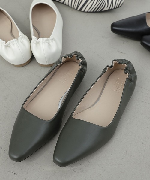 LAKOLE(ラコレ)の「【卒入式/オケージョンにも】スクエアカットギャザーパンプス / 352611(パンプス・レディース・ブラック/ダークグリーン/アイボリー/その他9/パイソン/オフホワイト/その他・MEDIUM/LARGE/SMALL)」の9枚目の写真