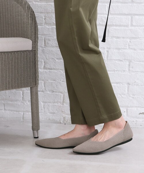 SHOO・LA・RUE(シューラルー)の「◆【洗える】中敷きがふかふか! ニット ポインテッドパンプス(パンプス・レディース・ブラック/サンドベージュ/ブラウン系1/こしょう色系・35/45/25)」の12枚目の写真