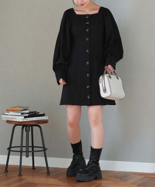 archives（アルシーヴ）の「’フロントボタンハイウエストミニＯＰ’（ジャンパースカート・レディース・ブラック/ベージュ/グレー・MEDIUM）」の12枚目の写真