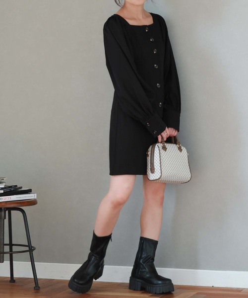 archives（アルシーヴ）の「’フロントボタンハイウエストミニＯＰ’（ジャンパースカート・レディース・ブラック/ベージュ/グレー・MEDIUM）」の13枚目の写真