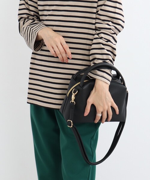 SHOO・LA・RUE（シューラルー）の「◆フェイクレザーコロンショルダー（ショルダーバッグ・レディース・ブラック/グレー/ダークグリーン・00）」の8枚目の写真