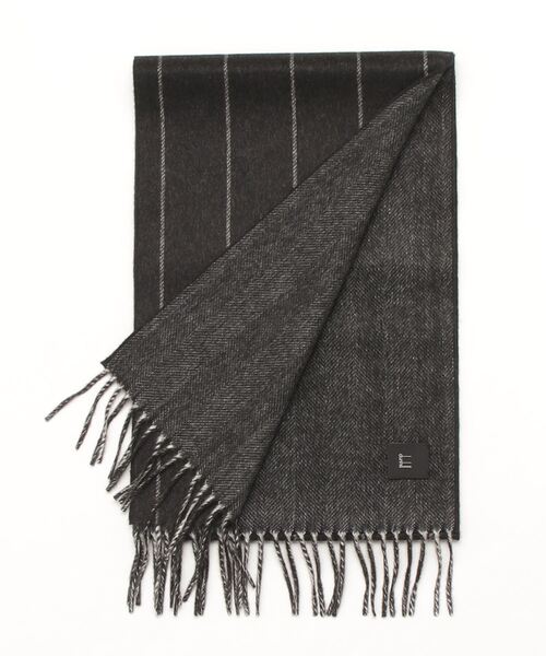 dunhill(ダンヒル)の「ダブルフェイス カシミア Dマフラー / DOUBLE FACE CASHMERE D SCARF(マフラー・メンズ・チャコールグレー・ONE SIZE)」の3枚目の写真