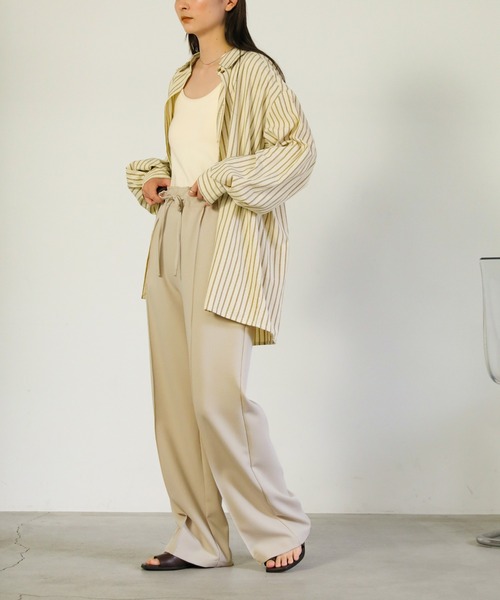 select MOCA（セレクトモカ）の「センタープレスリラックスストレートパンツ（スラックス・レディース・ベージュ/ブラック/グレー・FREE）」の14枚目の写真