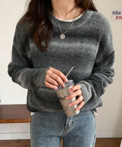 ABITOKYO(アビトーキョー)の「グラデーションブークレニットプルオーバー(ニット/セーター・レディース・パープル/ブラウン/ブルー/ブラック・FREE)」の12枚目の写真