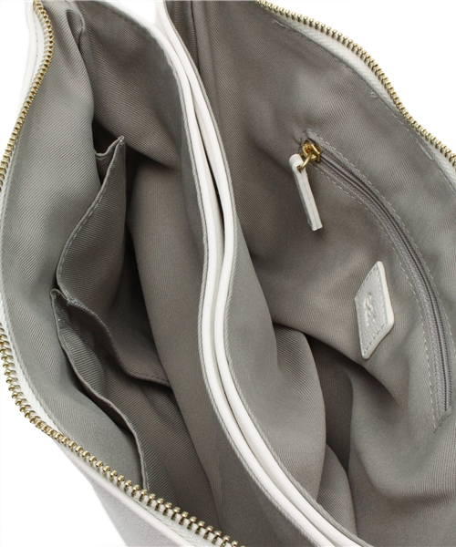 ear PAPILLONNER（イアパピヨネ）の「ポーセリン（ショルダーバッグ・レディース・ブラック/ホワイト・FREE）」の15枚目の写真