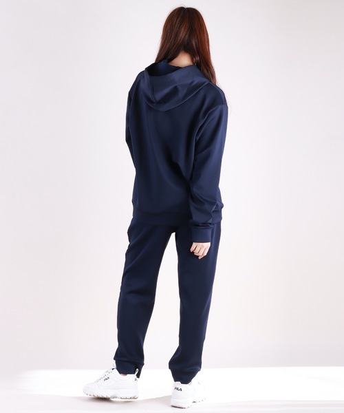 FILA(フィラ)の「FILA とろみポンチ ロゴ プルオーバーパーカー(パーカー・メンズ・グリーン/ブルー/ネイビー/ブラック・L/M/LL)」の20枚目の写真