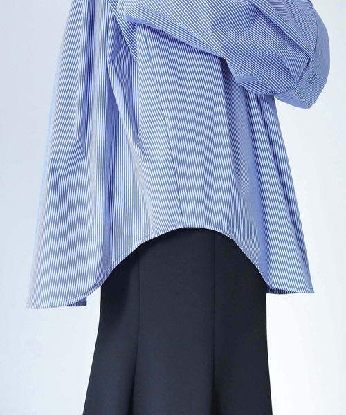 HER CLOSET（ハークローゼット）の「【shemoshelly】WEB限定デザインワイドスリーブビッグシャツ（シャツ/ブラウス・レディース・ブラック/ホワイト/ブルー/ライトイエロー・M）」の19枚目の写真