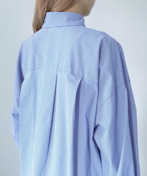 HER CLOSET（ハークローゼット）の「【shemoshelly】WEB限定デザインワイドスリーブビッグシャツ（シャツ/ブラウス・レディース・ブラック/ホワイト/ブルー/ライトイエロー・M）」の9枚目の写真