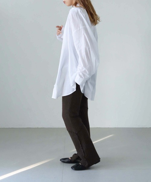 HER CLOSET（ハークローゼット）の「【shemoshelly】WEB限定デザインワイドスリーブビッグシャツ（シャツ/ブラウス・レディース・ブラック/ホワイト/ブルー/ライトイエロー・M）」の20枚目の写真