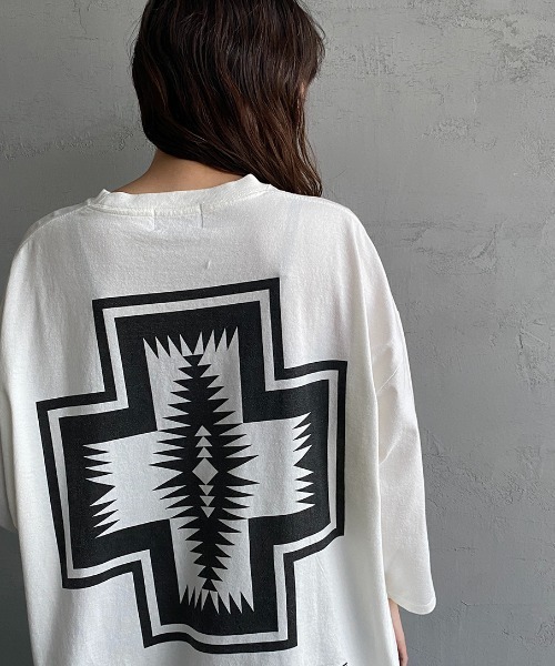 PENDLETON（ペンドルトン）の「[PENDLETON/ペンドルトン] 別注 ネイティブ柄バックプリント 7分袖Tシャツ（Tシャツ/カットソー・レディース・ホワイト/ブラック/ブルー・S/M/L/XL）」の22枚目の写真