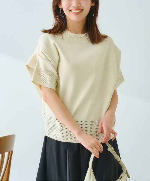 Chez toi(シェトワ)の「アイレットアップスリーブプルオーバー(ニット/セーター・レディース・イエロー/オフホワイト/ブラック/アイボリー・FREE)」の22枚目の写真