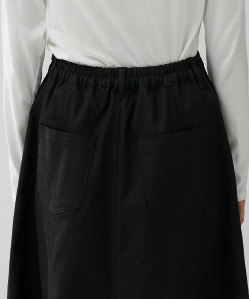 Le temps riche（ルタンリッシュ）の「ストレッチ素材ツイルロングスカート ＜Le temps riche＞（スカート・レディース・ブラック/ベージュ/カーキ・L/M/LL）」の15枚目の写真