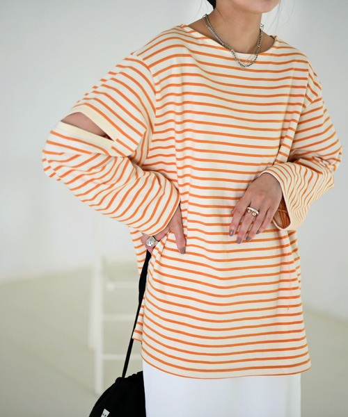 Marient（マリエント）の「ボーダースリットTEE（Tシャツ/カットソー・レディース・ブラック/ブルー/グリーン/オレンジ・FREE）」の4枚目の写真