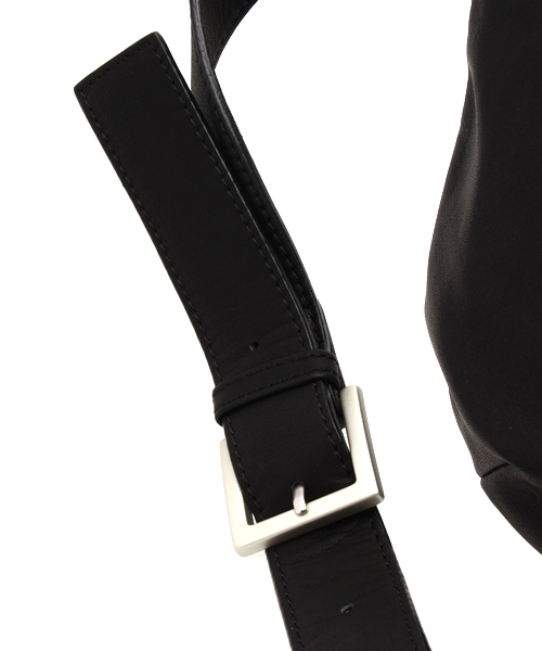 Kawa-Kawa（カワカワ）の「【Kawa-Kawa カワカワ】Kuchiganeショルダー（ショルダーバッグ・レディース・ブラック/グレー・FREE）」の6枚目の写真