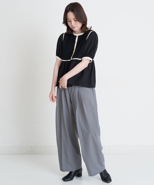 A de a.v.v（アードアー・ヴェ・ヴェ）の「ワイドタックパンツ（その他パンツ・レディース・アイボリー/グレー/ブラック・39）」の16枚目の写真