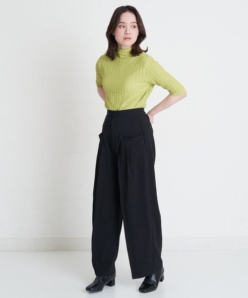 A de a.v.v（アードアー・ヴェ・ヴェ）の「ワイドタックパンツ（その他パンツ・レディース・アイボリー/グレー/ブラック・39）」の21枚目の写真