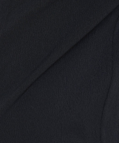 A de a.v.v（アードアー・ヴェ・ヴェ）の「ワイドタックパンツ（その他パンツ・レディース・アイボリー/グレー/ブラック・39）」の8枚目の写真